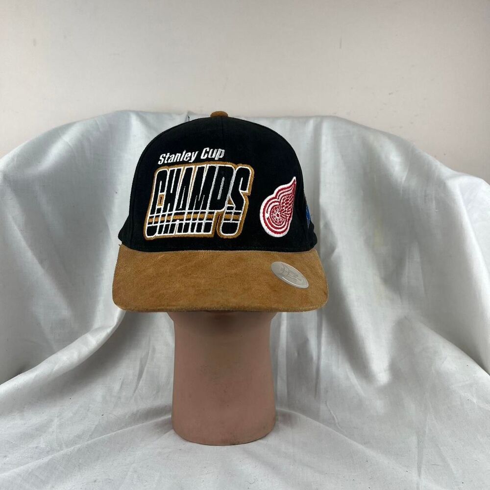 Vintage Starter NHL 1997 Stanley Cup Detroit Red Wings Hockey Cap Hat Adjustable